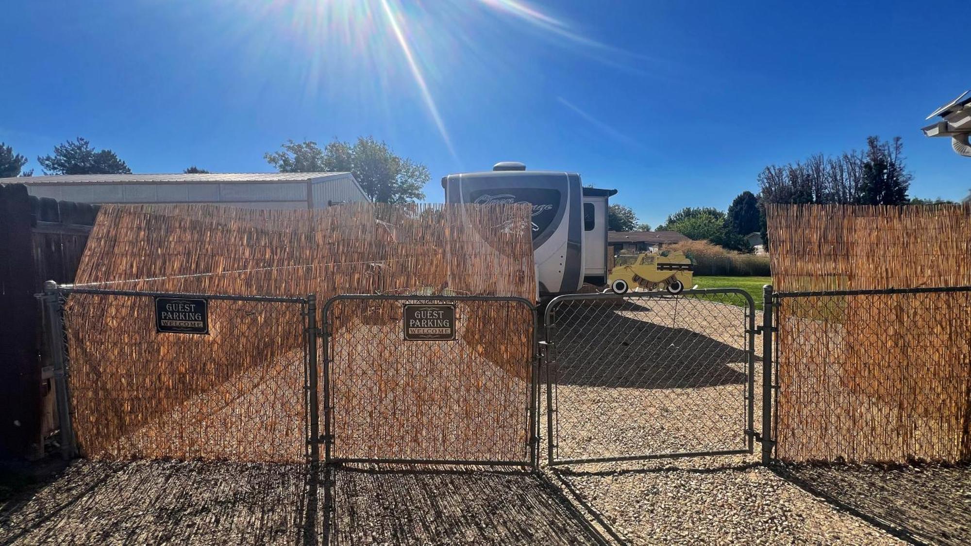Luxury Glamping Near Idaho Event Center In Nampa Apartment ภายนอก รูปภาพ