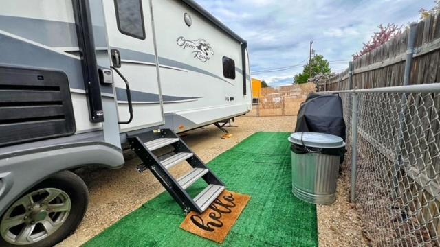 Luxury Glamping Near Idaho Event Center In Nampa Apartment ภายนอก รูปภาพ